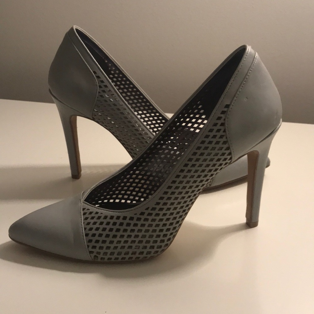 Julianne Hough for Sole Society light gray pumps